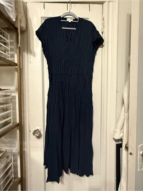 Women's Navy Crinkle Midi Dress by Bohme.
